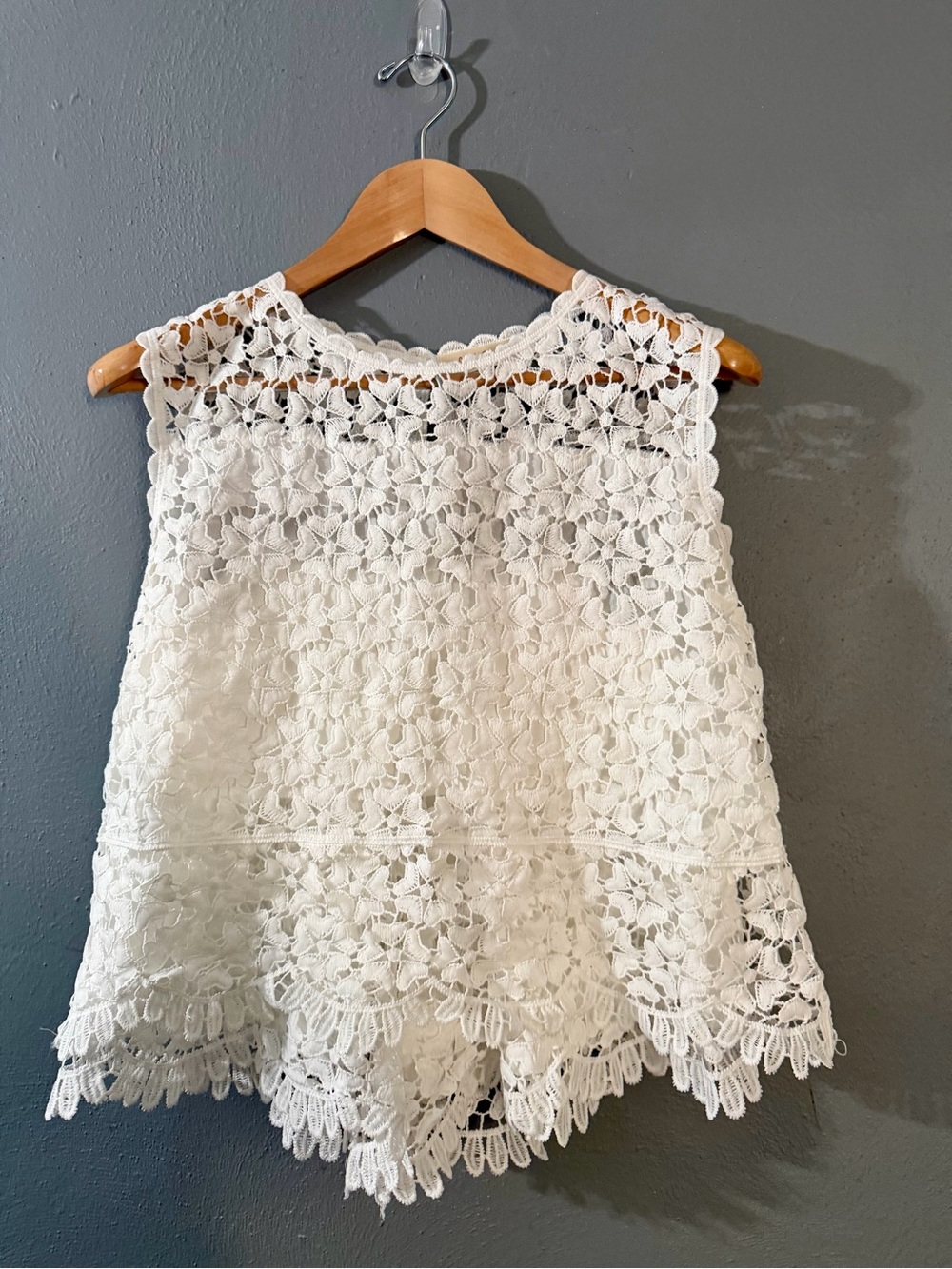 Gently used. Women White Crochet Lined Short-Set